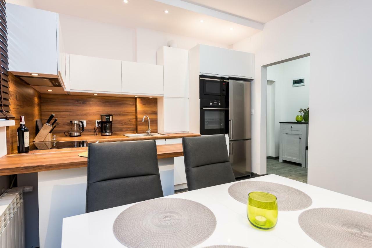 Stylowy Apartament Катовице Экстерьер фото